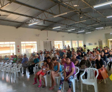 COHAPAR - Entrega de títulos de regularização fundiária em Japira