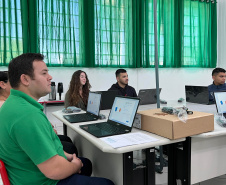Alunos selecionados do projeto Talento Tech dão início a cronograma de aulas  