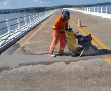 PR-218 e SP-249 Ponte da Represa de Chavantes reforma 