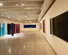 MON terá visita mediada com a artista nos últimos dias da exposição de Elizabeth Jobim