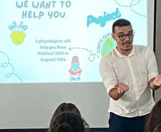 Intercambistas do Ganhando o Mundo do NRE de Campo Mourão recebem apoio psicológico para lidar com desafios da viagem