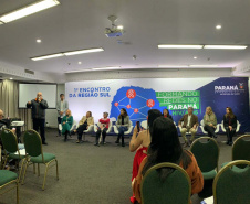 Encontro “Formando Redes” destaca a importância da prevenção e inclusão no combate ao HIV/Aids