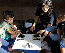 Crianças e adolescentes podem aproveitar programação intensa e  gratuita no Museu Paranaense em julho