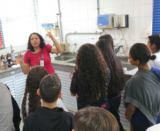 Jovens aprenderam uso correto da rede de esgoto e vão ensinar familiares - Sara Ferreira de Melo, da Escola Estadual de Floriano