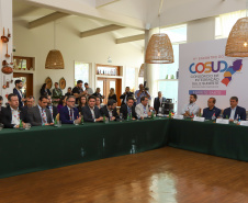 Grupo de Trabalho nesta sexta-feira (9) da 11ª edição do Consórcio de Integração Sul e Sudeste (Cosud), no Espirito Santo.