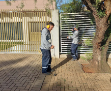 Sanepar faz pesquisa de vazamento noturna no centro de Cascavel C