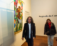 Exposição “Segredo da Cor” traz foco antirracista e brasilidades no Museu Casa Alfredo Andersen