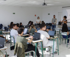Alunos do projeto Talento Tech realizam primeira prova presencial nos 50 municípios