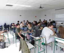Alunos do projeto Talento Tech realizam primeira prova presencial nos 50 municípios