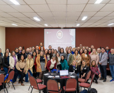 Capacitação reúne técnicos pedagógicos dos NREs para aplicação de IA no ensino da matemática nas escolas do Estado
