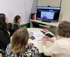  Paraná lança cartilha para orientar sobre violências contra as mulheres