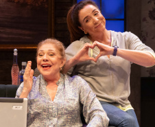 Guairinha recebe comédia protagonizada por Marisa Orth e Tania Bondezan
