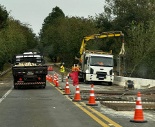 DER/PR reforma ponte entre Cianorte e Tapejara na PR-323 