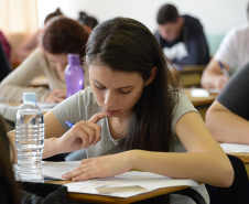 Universidades estaduais do Paraná ofertam 5.650 vagas para 228 cursos de graduação