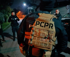 PCPR, PRF e GM cumprem mandados contra organização criminosa de furtos de cargas na Grande Curitiba