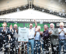 O governador Carlos Massa Ratinho Junior inaugurou nesta terça-feira (20) o novo Terminal Metropolitano de São José dos Pinhais