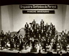 Em 2025, a Orquestra Sinfônica do Paraná (OSP) celebrará 40 anos de história como a primeira e maior orquestra pública do Estado. Fundada em 1985, a OSP tem como missão democratizar o acesso à música clássica, realizando concertos com valores acessíveis e colaborando com outros corpos artísticos do Teatro Guaíra.
