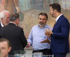EMPRESÁRIOS