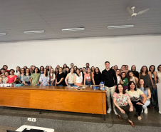 Atendimento SUS: curso forma profissionais da saúde para aplicação da técnica de auriculoterapia 