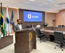 PCPR homenageia servidores com medalhas de serviço policial no Sudoeste