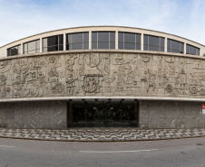 Conheça a história e os bastidores do Teatro Guaíra, que completa 140 anos em 2024