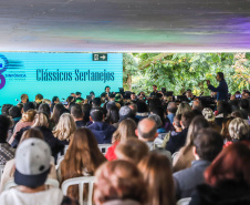 Em 2025, a Orquestra Sinfônica do Paraná (OSP) celebrará 40 anos de história como a primeira e maior orquestra pública do Estado. Fundada em 1985, a OSP tem como missão democratizar o acesso à música clássica, realizando concertos com valores acessíveis e colaborando com outros corpos artísticos do Teatro Guaíra.