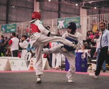 PARANÁ COMBATE -  A principal competição de artes marciais do Estado começou no dia 11 e segue até este domingo (15). Foi quarta edição o evento