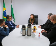 São Paulo conhece experiência da ouvidoria do Paraná nas escolas