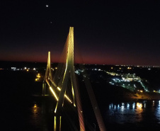 Ponte da Integração Brasil – Paraguai ganha iluminação amarela durante setembro 
