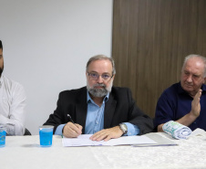 Solenidade que confirmou os compromissos do Paraná com a Rede Oceano Limpo.