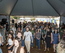 Pavilhão científico encanta visitantes e abre Paraná Faz Ciência na UEM