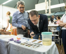 Pavilhão científico encanta visitantes e abre Paraná Faz Ciência na UEM