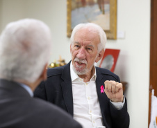 O vice-governador Darci Piana recebe nesta segunda-feira (21) o  embaixador do Chipre no Brasil, Vasilios Philippou