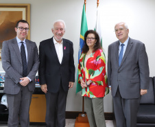 O vice-governador Darci Piana recebe nesta segunda-feira (21) o  embaixador do Chipre no Brasil, Vasilios Philippou