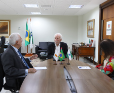 O vice-governador Darci Piana recebe nesta segunda-feira (21) o  embaixador do Chipre no Brasil, Vasilios Philippou