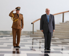 O vice-governador Darci Piana recebe nesta segunda-feira (21) o  embaixador do Chipre no Brasil, Vasilios Philippou