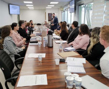 Lacen PR promove oficina para aprimoramento da vigilância laboratorial