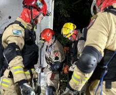 Curso de resposta a desastres preparou bombeiros do Paraná para ação no Rio Grande do Sul
