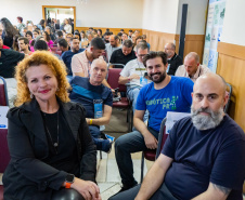 Seminário reúne 200 professores de robótica para encerramento da jornada educacional de 2024