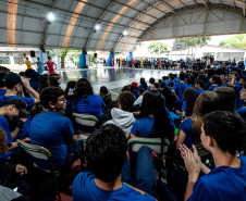 Escola de Dança Teatro Guaíra abre inscrições em 17 de outubro
