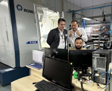 Para dar início a cooperação técnica, profissionais do Paraná realizam treinamento na AACD