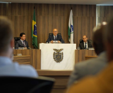 O primeiro relatório de monitoramento do Plano Plurianual 2024-2027 (https://www.planejamento.pr.gov.br/PlanejaParana/Pagina/Transparencia-Planos-Plurianuais) do Governo do Paraná, foi entregue, nesta segunda-feira (21), à Assembleia Legislativa do Estado do Paraná (ALEP), revelando bons indicativos sobre a execução das metas: 72% das entregas previstas para 2024 (813 das 1.135) estão bem encaminhadas.