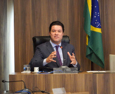 O primeiro relatório de monitoramento do Plano Plurianual 2024-2027 (https://www.planejamento.pr.gov.br/PlanejaParana/Pagina/Transparencia-Planos-Plurianuais) do Governo do Paraná, foi entregue, nesta segunda-feira (21), à Assembleia Legislativa do Estado do Paraná (ALEP), revelando bons indicativos sobre a execução das metas: 72% das entregas previstas para 2024 (813 das 1.135) estão bem encaminhadas.