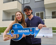 COHAPAR Entrega do Resid Marapé em Maringá