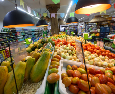  Queda de índice de preços de alimentos e bebidas é interrompida em setembro 