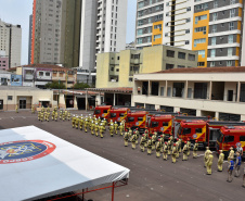 Corpo de Bombeiros festeja 112 anos com homenagens e entrega de via turas