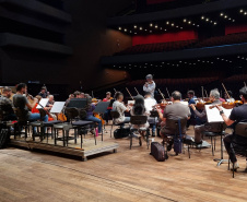 Orquestra Sinfonica do Paraná apresenta "Encontro com o Barroco"