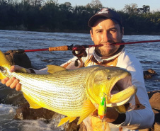 Reserva para pesca do Rio Ivaí movimenta economia e ajuda a preservar o meio ambiente ao longo de 27 municípios do Paraná