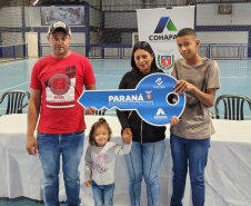 COHAPAR Entrega de moradias em Coronel Domingos Soares