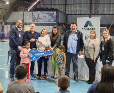 COHAPAR Entrega de moradias em Coronel Domingos Soares